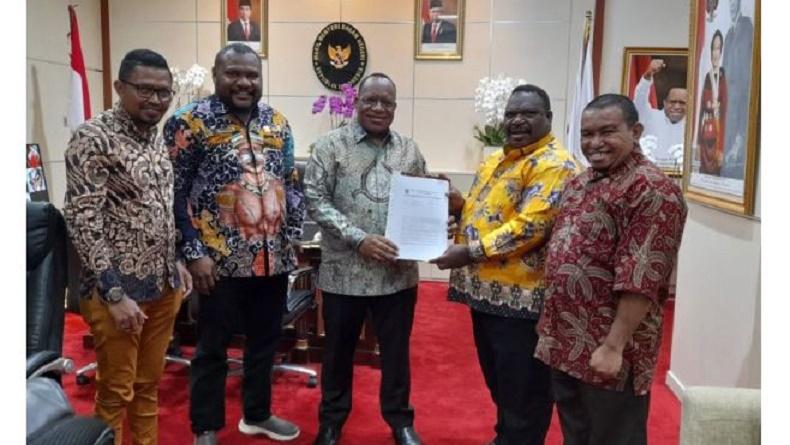Ini Nama-Nama Calon Pj Gubernur Papua Barat, Ada Paulus Waterpauw hingga Velix Wanggai