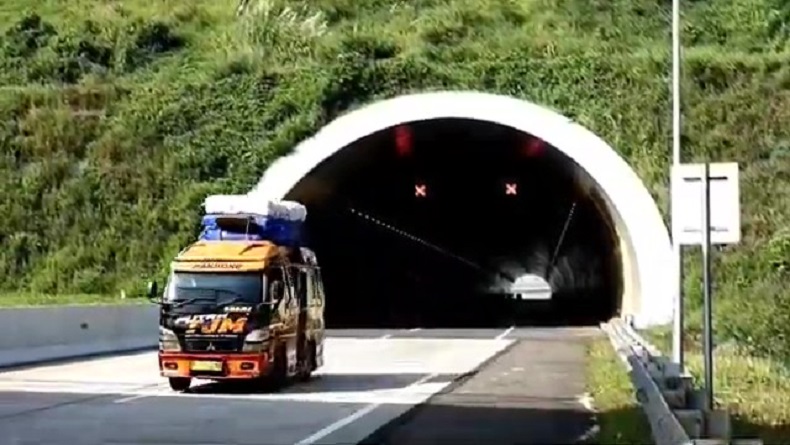 Tol Cisumdawu Gratis Selama 3 Minggu, Ini Perkiraan Tarifnya