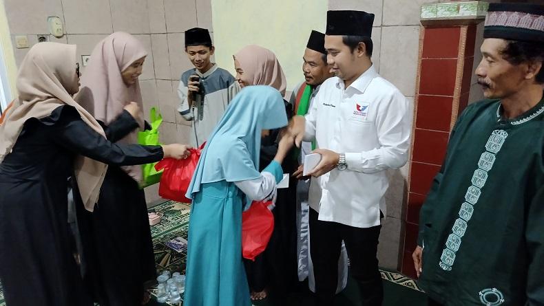 Pemuda Perindo Buka Puasa Bersama dan Beri Santunan ke Anak Yatim di Bogor