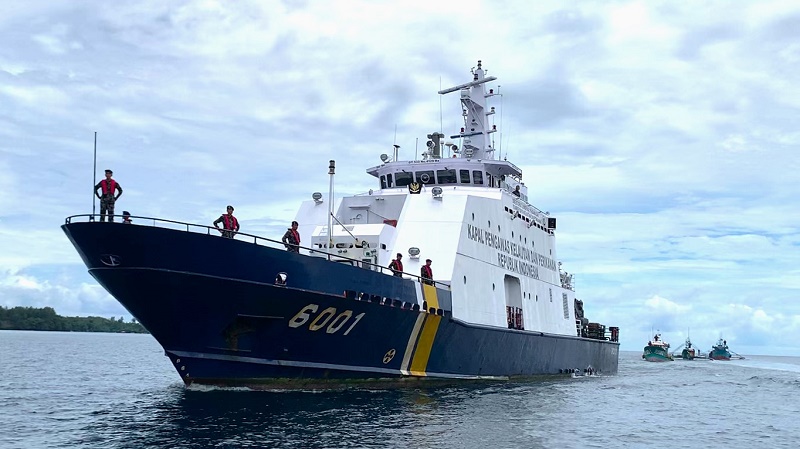 KKP Tangkap 1 Kapal Illegal Fishing Berbendera Malaysia di Selat Malaka, 5 ABK Warga Myanmar Diamankan