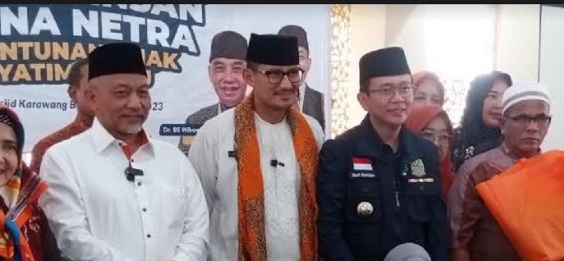 Sandiaga Uno Sebar Paket Bantuan untuk Yatim Piatu di Bekasi