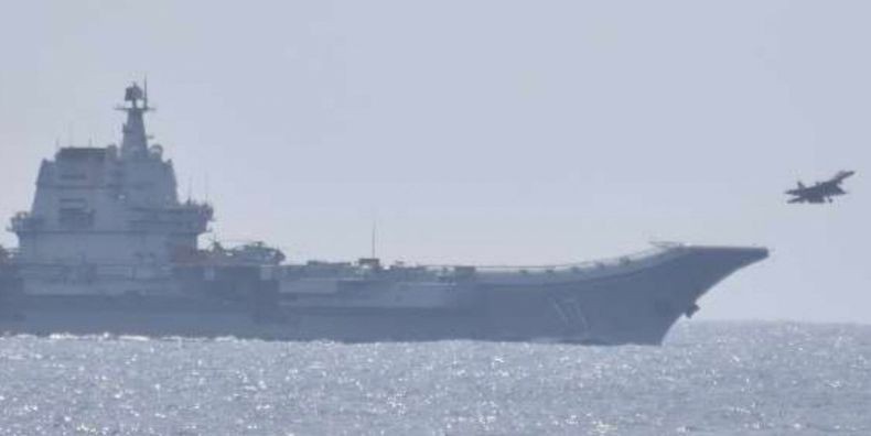 Armada AL China Dipimpin Kapal Induk Shandong Berlayar Dekat Taiwan, Ada Apa?