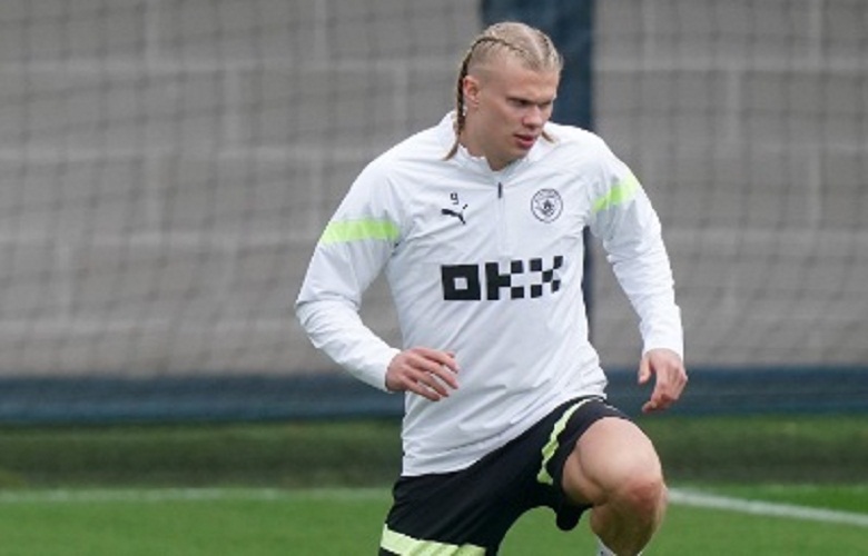 Man City Vs Bayern Munchen, Erling Haaland Pamer Rambut Kepang Bak Bangsa Viking