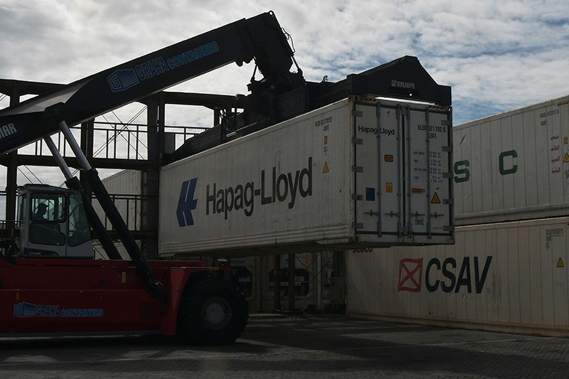 Impor RI April 2024 Turun 10,60 Persen Jadi 16,06 Miliar Dolar AS