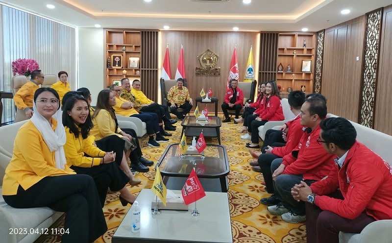 PSI Dipimpin Giring Ganesha Datangi Markas Golkar, Ini yang Dibahas