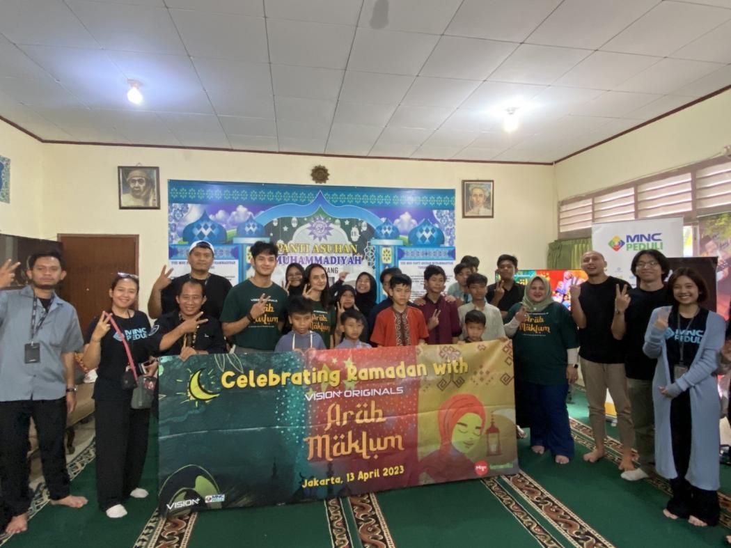 Rayakan Lebih dari 1 Juta Penonton Arab Maklum, Vision+ dan MNC Peduli Berbagi Kebaikan di Panti Asuhan