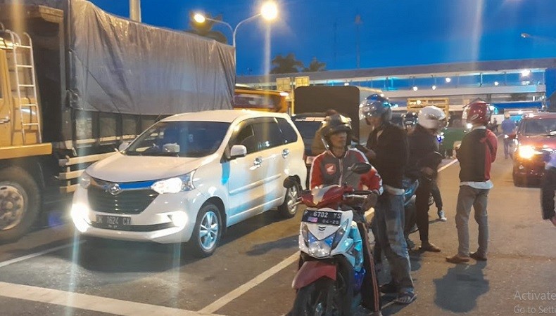 Pemudik Mulai Berdatangan di Pelabuhan Ketapang Banyuwangi