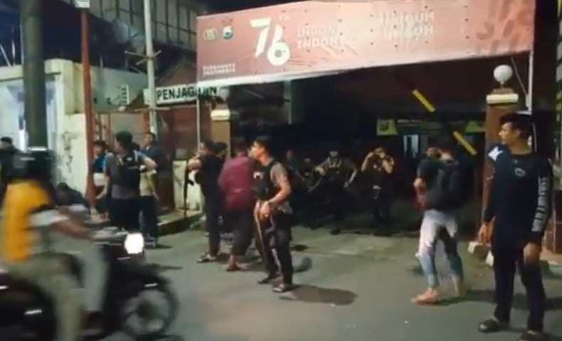 Puluhan Polisi Berjaga di Mapolres Pelabuhan Makassar Usai Diserang OTK