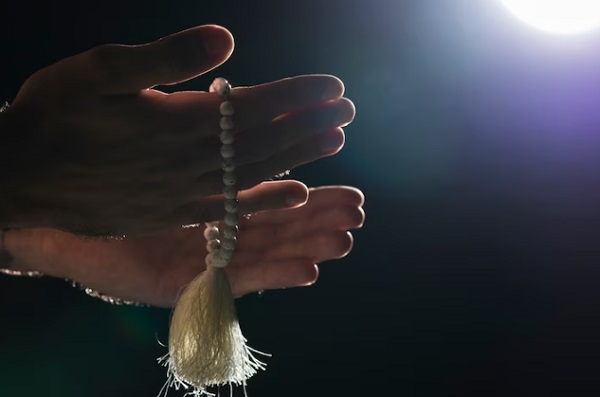 5 Amalan Malam Lailatul Qadar yang Bisa Dilakukan Umat Muslim