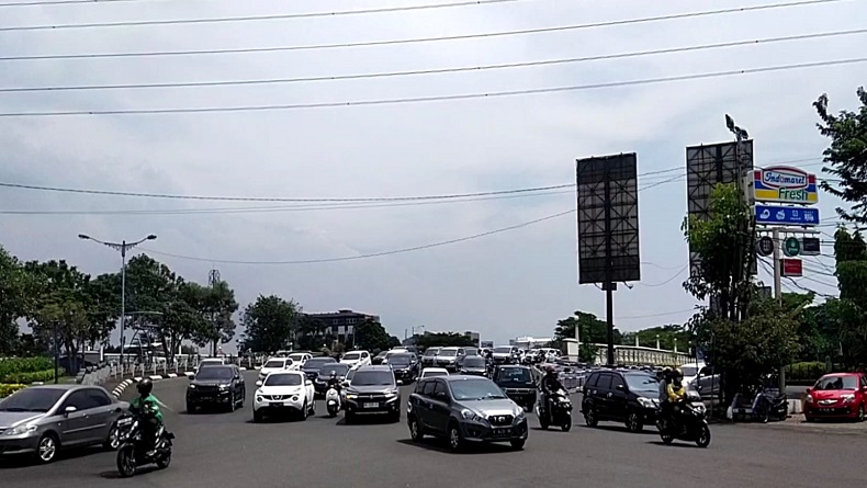 Mudik Lebaran, Jalur Arteri Semarang Mulai Dilewati Kendaraan Berpelat Jakarta