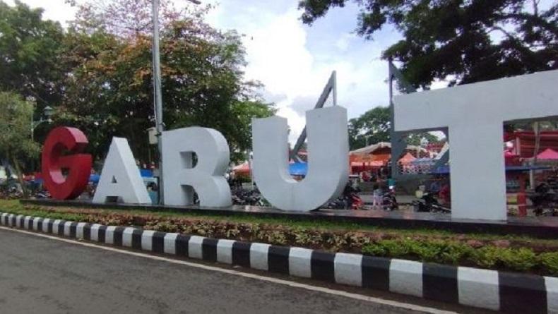 7 Tempat Healing di Garut, Nomor 5 Sambil Menelusuri Jejak Leluhur