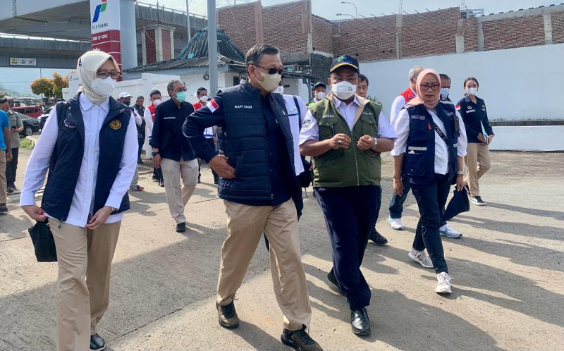 Tinjau SPBB Merak, Menteri ESDM Pantau Ketersediaan BBM Kapal Jelang Puncak Arus Mudik