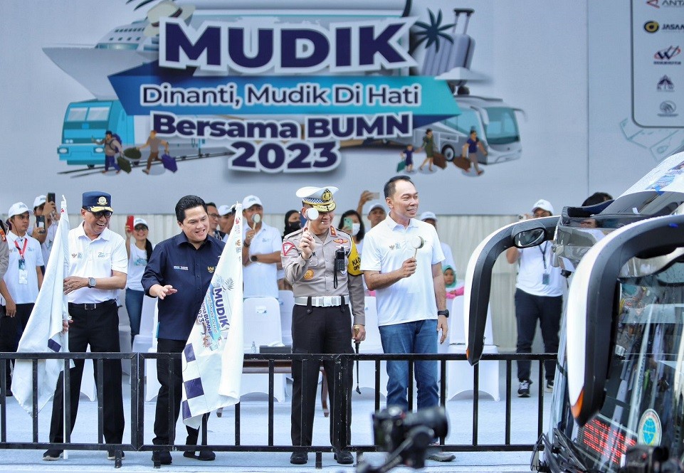 Erick Thohir dan Menhub Lepas 48.000 Peserta Mudik Bersama BUMN 2023  