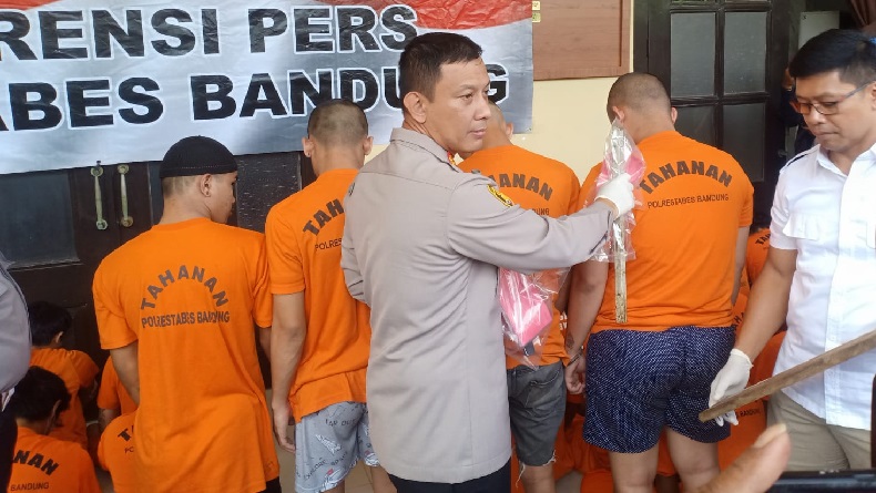 Dua Kelompok Preman Berebut Bisnis Prostitusi Online di Bandung, 2 Tewas 