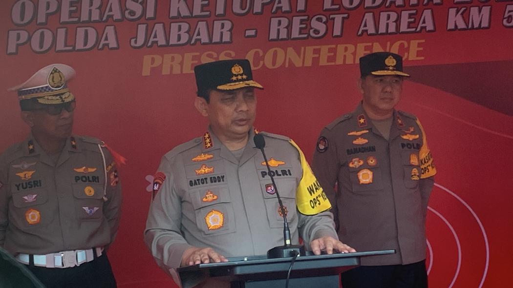 Pantau Arus Mudik ke Arah Jateng dan Jatim, Wakapolri: Padat Tapi Lancar