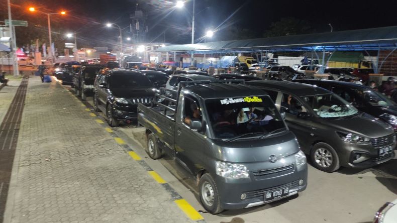 Arus Mudik, Aktivitas Pelabuhan Tanjung Kalian Rabu Malam Mulai Lengang