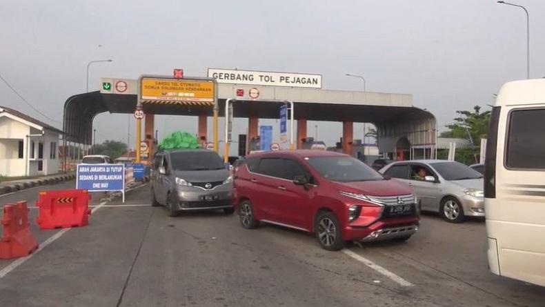 Polda Jateng Siapkan Skema Jadwal One Way Arus Mudik-Balik Lebaran di Jalan Tol