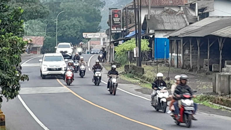 Arus Mudik Lingkar Gentong Tasikmalaya Meningkat 30 Persen, 20.000 Kendaraan Melintas
