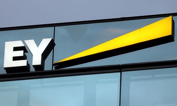 Raksasa Akuntansi Ernst & Young PHK 3.000 Karyawan di AS