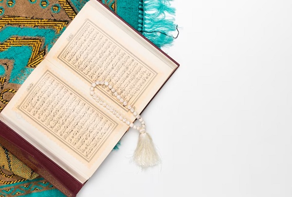 Hukum Bacaan Mad Thobi'i, Pengertian, Jenis, dan Contohnya