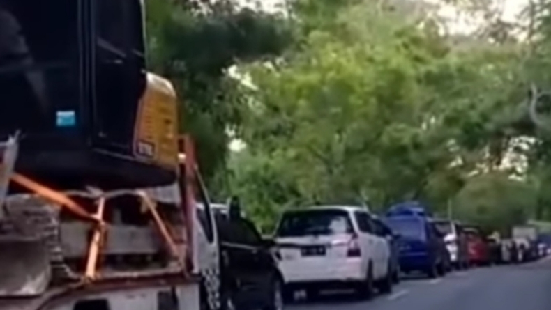 Pemudik dari Bali ke Jawa Padati Pelabuhan Gilimanuk, Antrean Capai 10 Kilometer