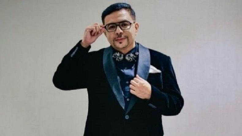 Mengenang Sosok Carlo Saba, Pendiri dan Vokalis Kahitna Berdarah NTT