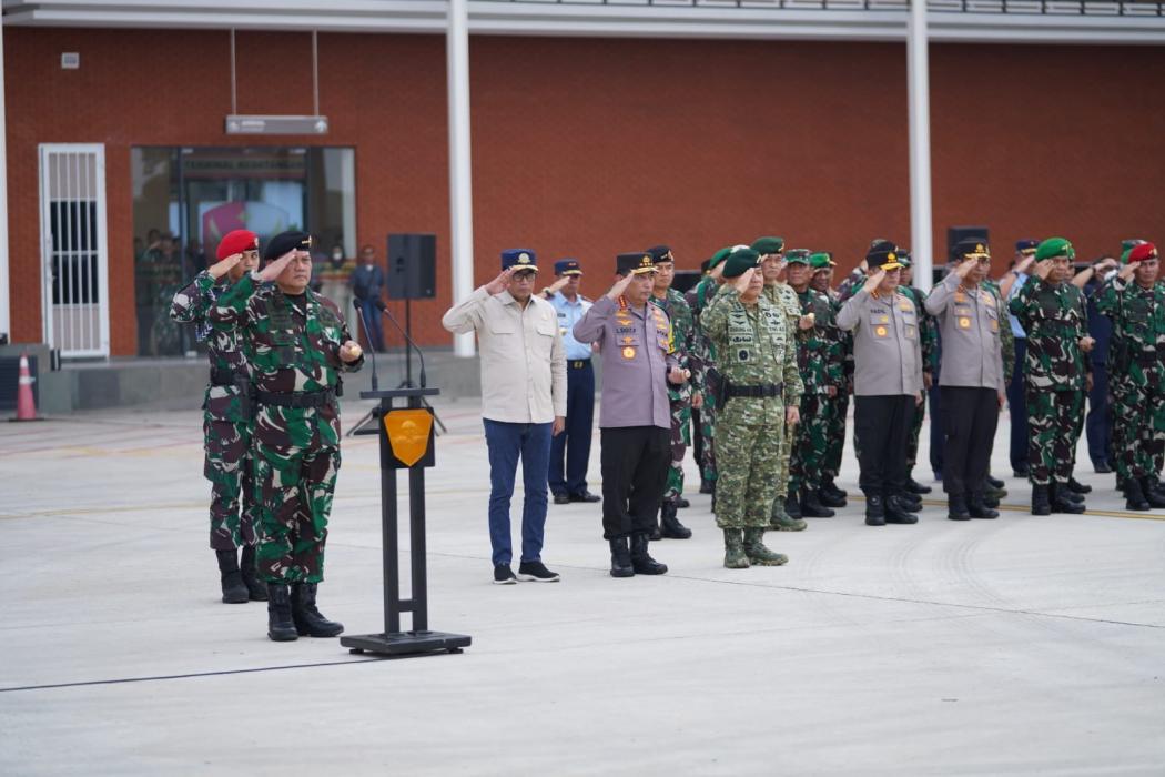 Panglima TNI Sambut Kedatangan Jenazah Prajurit TNI Gugur Korban KKB di Lanud Halim Perdanakusuma