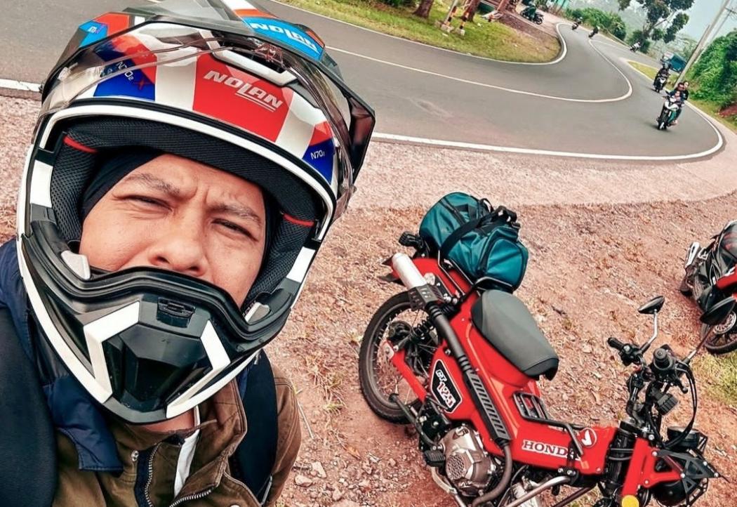 Ariel Noah Pamit Mudik Pakai Motor Bebek, Netizen: Katanya Mau Bareng Sama Aku