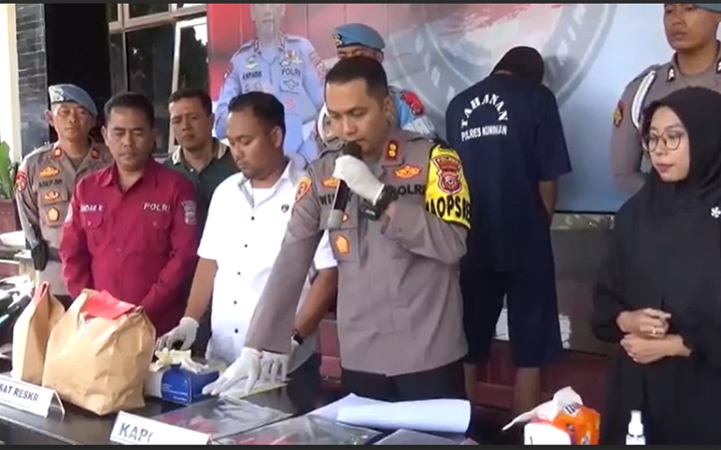 Sadis! Mahasiswa di Kuningan Bunuh Nenek 65 Tahun Pakai Pisau Dapur