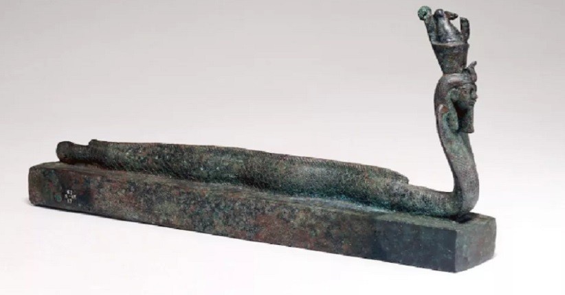  Terkubur Selama Ribuan Tahun, Isi 6 Peti Mati Mesir Kuno Terungkap Tanpa Dibuka