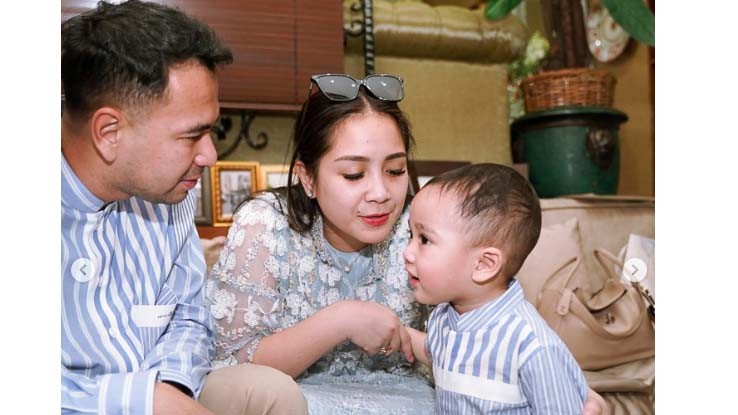 Cipung Sungkem dan Cium Tangan Nagita Slavina saat Lebaran, Netizen: Gemes Banget