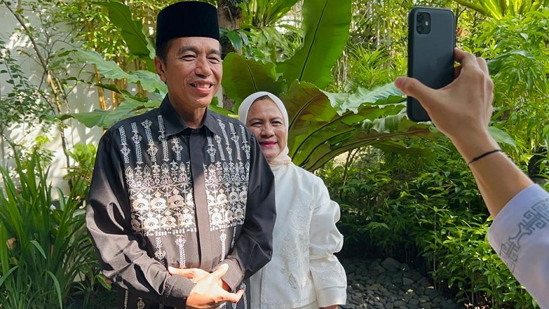 Presiden Jokowi Video Call Wapres Ma'ruf Amin, Ucapkan Selamat Idul Fitri