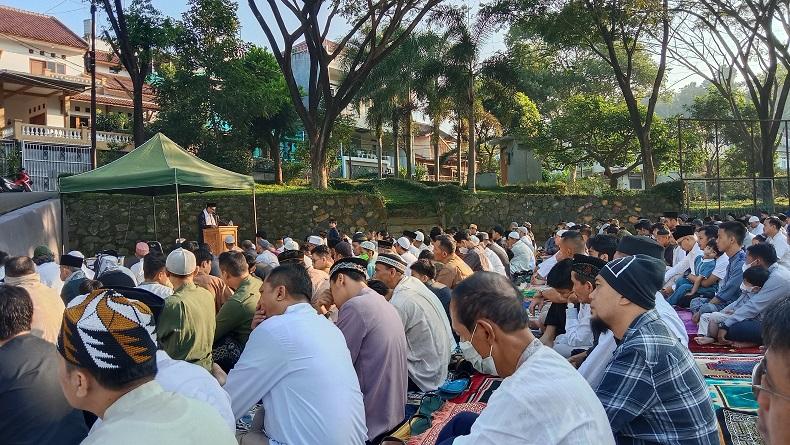Gema Takbir Berkumandang di Penjuru Bandung, Warga Khusuk Salat Idul Fitri 