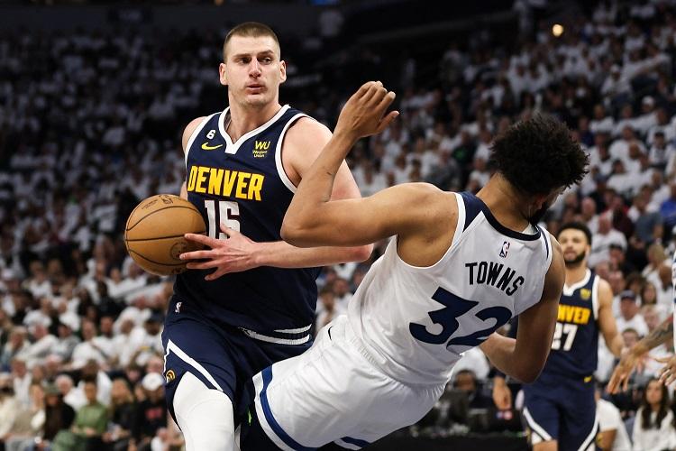 Hasil Playoff NBA: Denver Nuggets Gagal Menang, Warriors Samakan Kedudukan