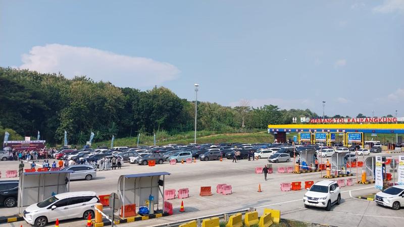 Puncak Arus Balik, Menhub Imbau Pemudik Hindari Perjalanan pada Hari Ini dan Besok