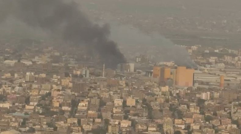 Arab Saudi Bantu Evakuasi Warga 67 Negara dari Sudan