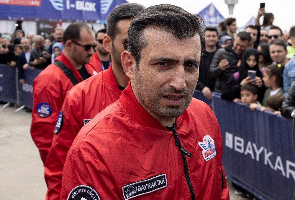 Produsen Drone Turki Baykar Bakal Luncurkan Satelit Perdana ke Luar Angkasa pada 2025