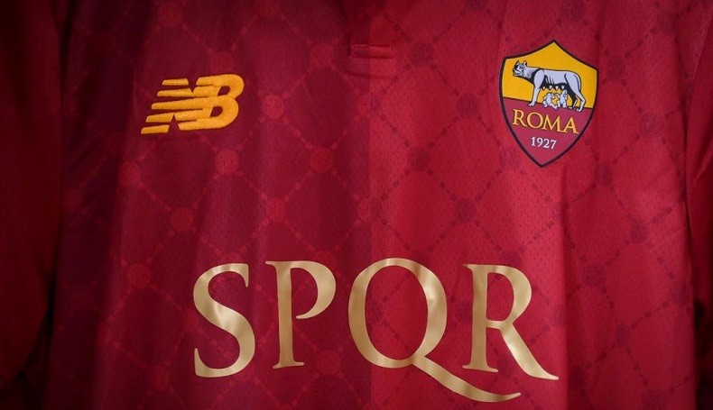 Pembayaran Sponsor Macet, AS Roma dan Inter Milan Terpaksa Ubah Jersey