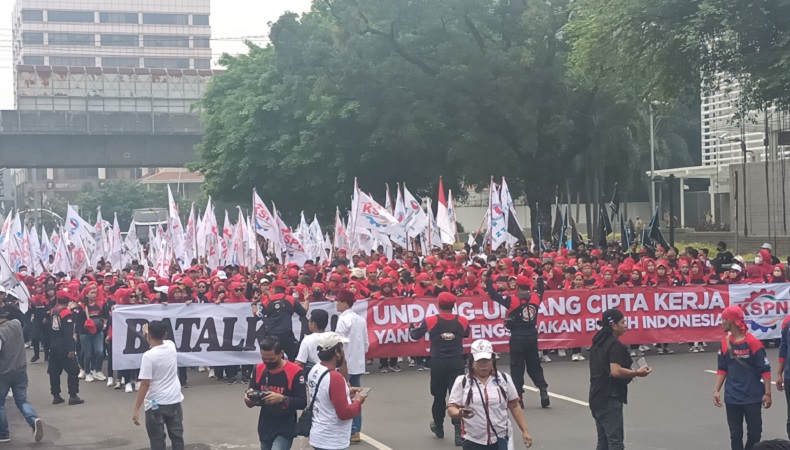 Demo Hari Buruh, Kapolda Metro Jaya : Penggunaan Gas Air Mata Perintah dari Saya