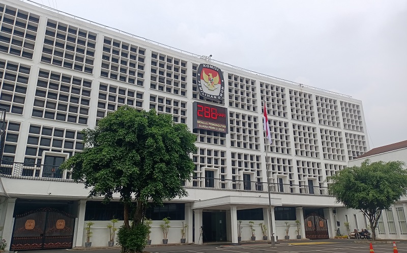 Hari Kedua Pendaftaran Bacaleg DPR di KPU Masih Sepi