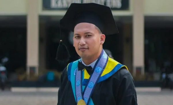 Rahasia Mufti jadi Lulusan Termuda dan Tercepat Program Doktor di UNS, Baru Berusia 25 Tahun