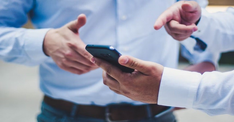 Ini Negara Paling Lama Menatap Layar Ponsel di Dunia, Ada yang di Asia Tenggara