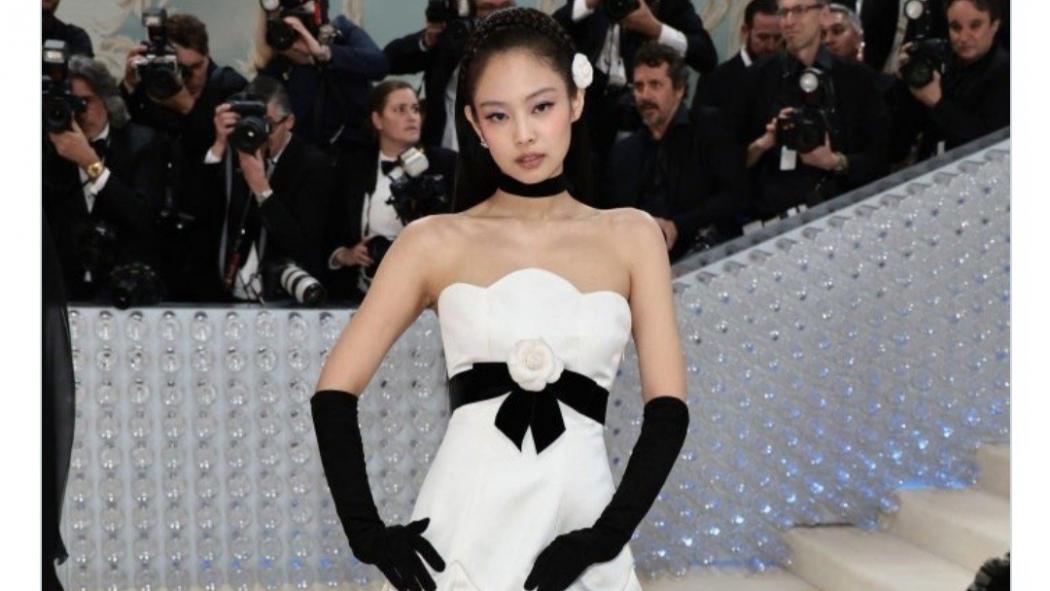 Gaya Jennie BLACKPINK di Met Gala 2023 Bikin Kecewa Netizen, Ini Alasannya
