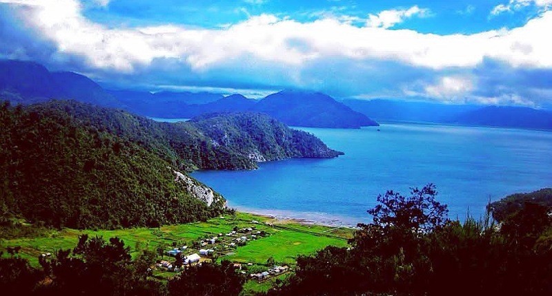 Pesona Danau Paniai di Papua, Wisatawan Berkunjung Wajib Cicipi Udang Selingkuh!