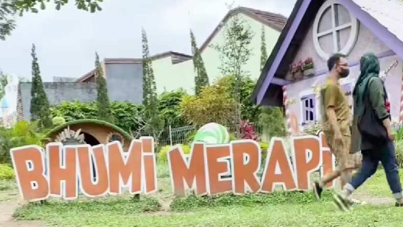 Agrowisata Bhumi Merapi, Serunya Belajar Berkebun Hingga Petik Buah Sendiri