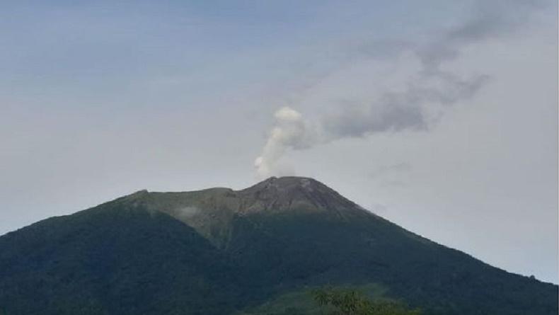 PVMBG Sebut Gunung Gamalama di Ternate Berpotensi Erupsi Freatik