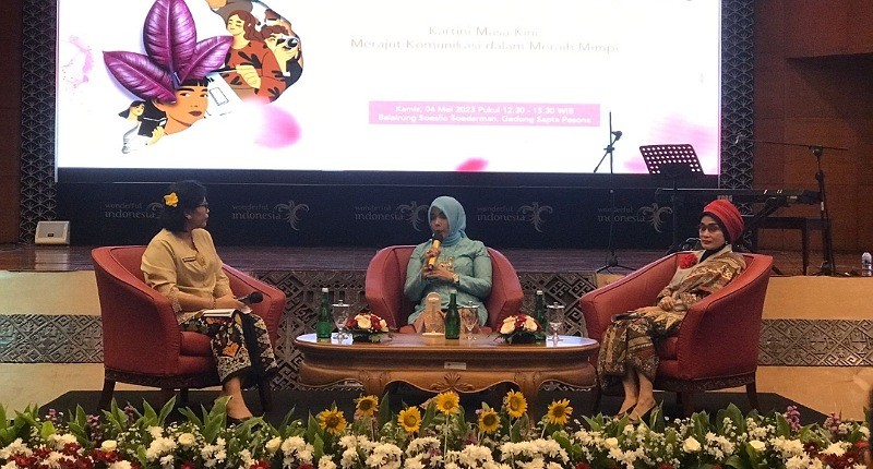 Nur Asia Uno Dukung Perempuan Masa Kini Teladani RA Kartini: Boleh Berkarier, Jangan Lupa Prioritas!