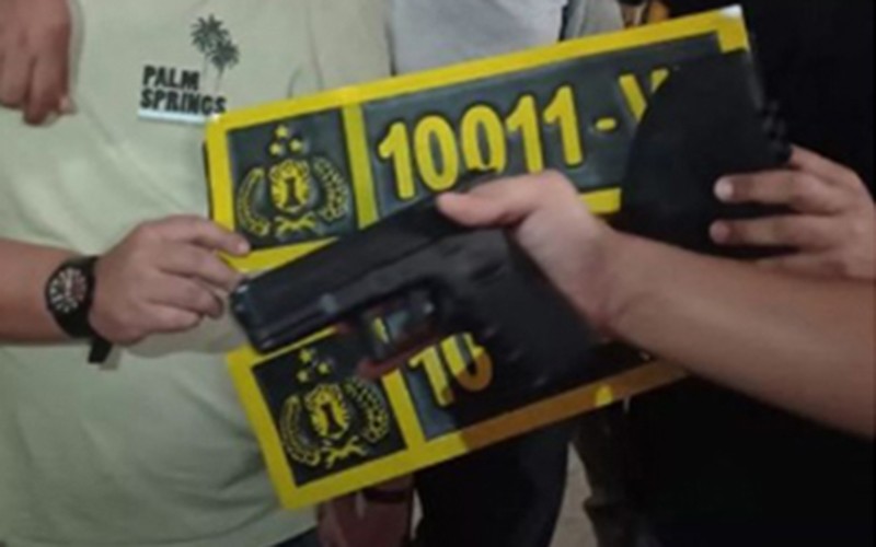 Pemasok Senjata-Pelat Palsu Polri Ternyata Pernah Kerja Bareng Koboi Jalanan David di Jasa Ekspedisi