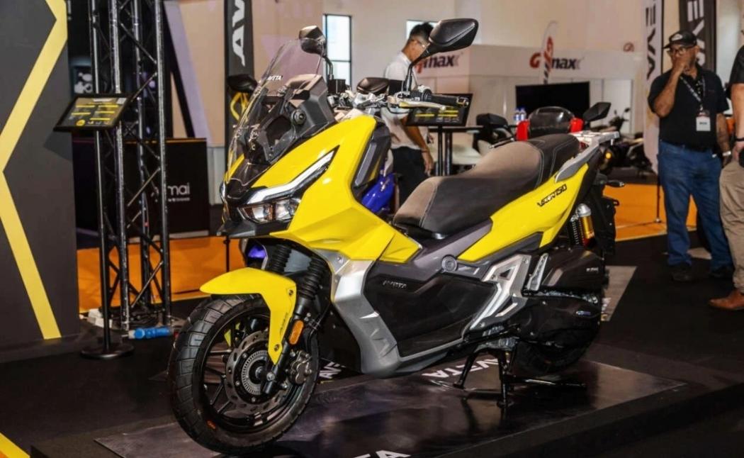 Kembaran Honda ADV160 Meluncur di Malaysia, Fiturnya Lebih Canggih Dibanding Model Indonesia
