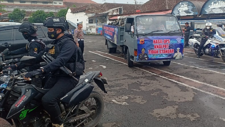 Ribuan Knalpot Bising Diarak Keliling Bandung, Kapolrestabes: Tidak Ada Toleransi